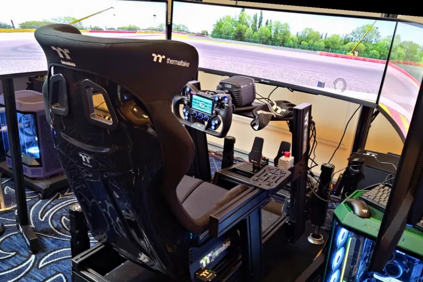 Thermaltake sube el listón del sim racing en el CES 2026 con el GR900 de 35+ Nm, volante ergonómico y los pedales XRP L1 de 200 kg