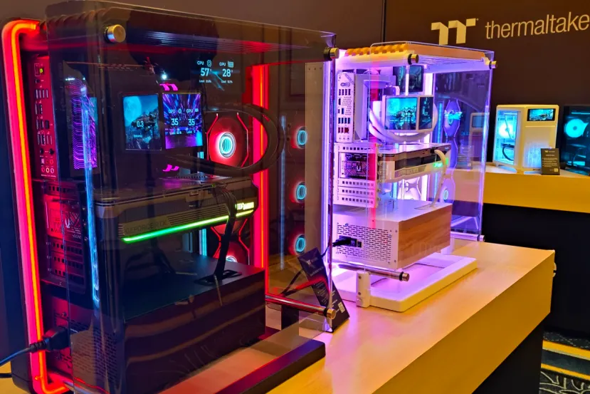 Las Últimas Novedades de Thermaltake en el CES 2026: Lo último en Torres, Fuentes, SimRacing y mucho más