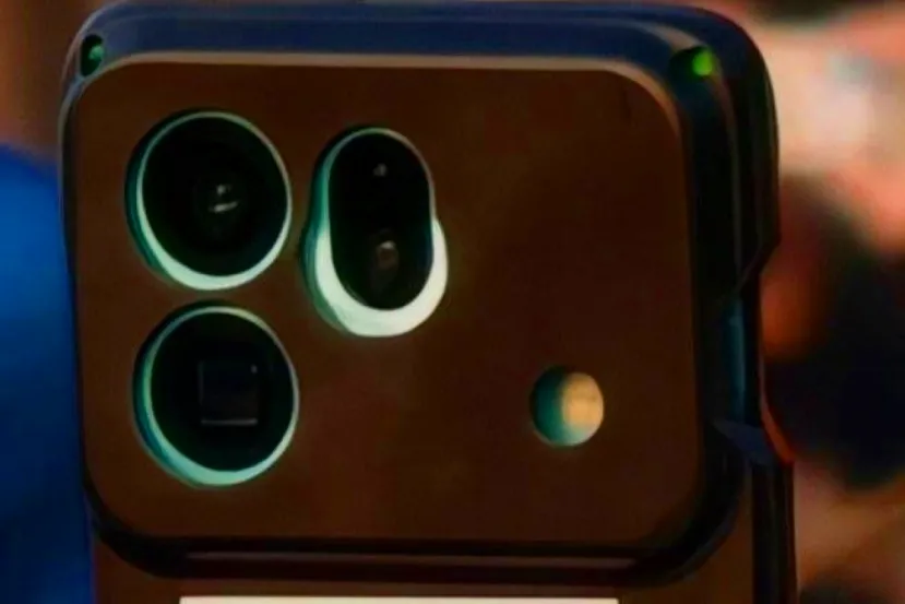 Se ha dejado ver el Oppo Find X9s en imágenes confirmando su disposición de triple cámara trasera con teleobjetivo periscópico