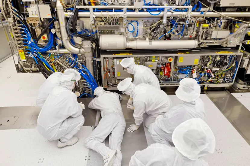 ASML despedirá a 1.700 trabajadores para "seguir creciendo"