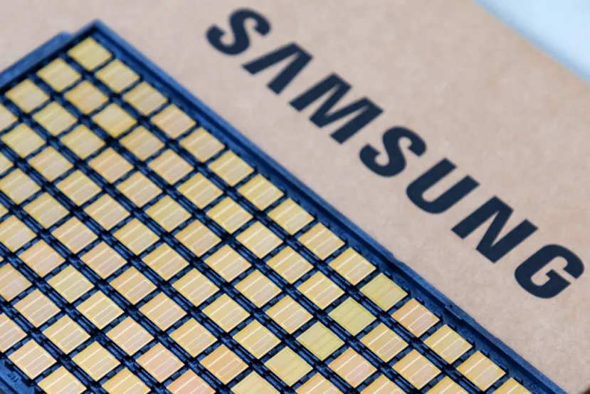 Samsung comienza la fabricación en masa de su memoria HBM4, hasta 13 Gbps por pin, 3,3 TB/s de ancho de banda y 36 GB de capacidad
