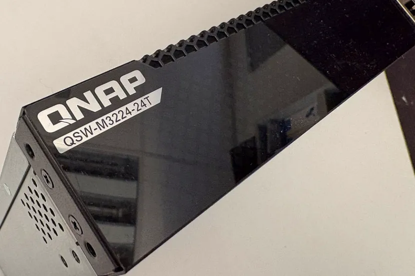 QNAP QSW-M3224-24T Review