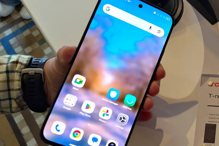 Nuevo smartphone TCL NXTPAPER 70 Pro con Pantalla con tecnología 4.0 enfocada en salud visual 
