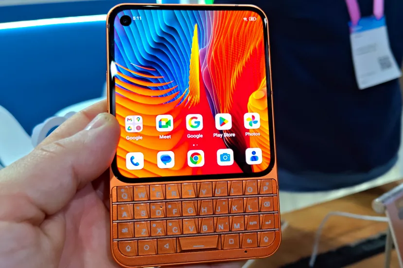 Unihertz Titan 2 Elite es el móvil con teclado físico que quiere convencer a los nostálgicos de BlackBerry que llega al MWC 2026