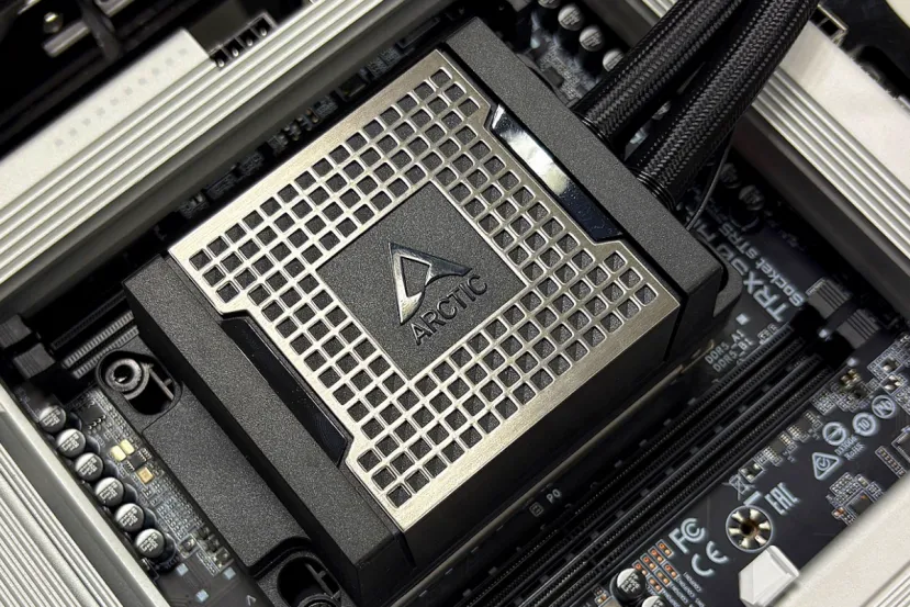 Arctic Liquid Freezer WS360-SP6 Review: una AIO para EPYC y Threadripper que sorprende por precio