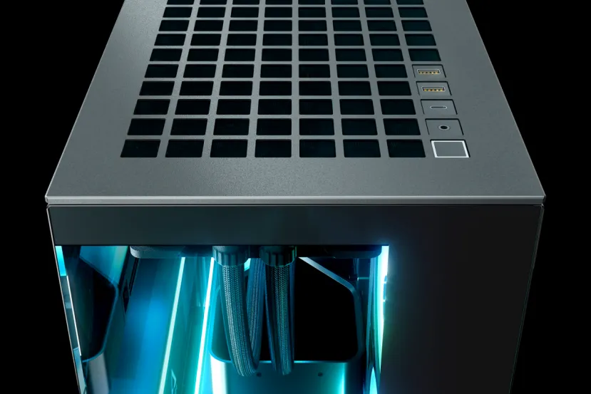 La nueva Arctic Xtender Black llega con panel de cristal templado transparente y descuento del 25%