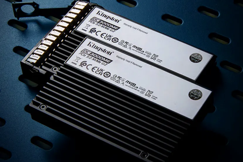Kingston DC3000ME: SSD PCIe 5.0 U.2 de hasta 30,72 TB y protección PLP con condensadores para evitar fallos ante pérdidas de energía