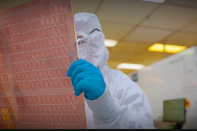 Intel Foundry gana fuerza: más clientes apuestan por el nodo 18A