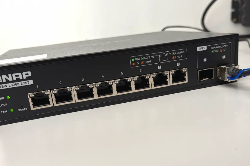 QNAP QSW-L3208-2C6T Review: conectividad Ethernet MultiGigabit de hasta 10GbE y SFP+ en un formato compacto de bajo consumo y precio más que competitivo