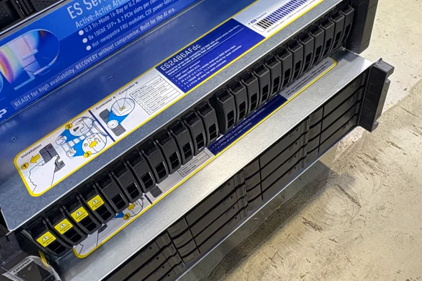 QNAP ES2486AFdc: un NAS ZFS  con 24 bahías para SSD doble controladora activa-activa para el sector empresarial
