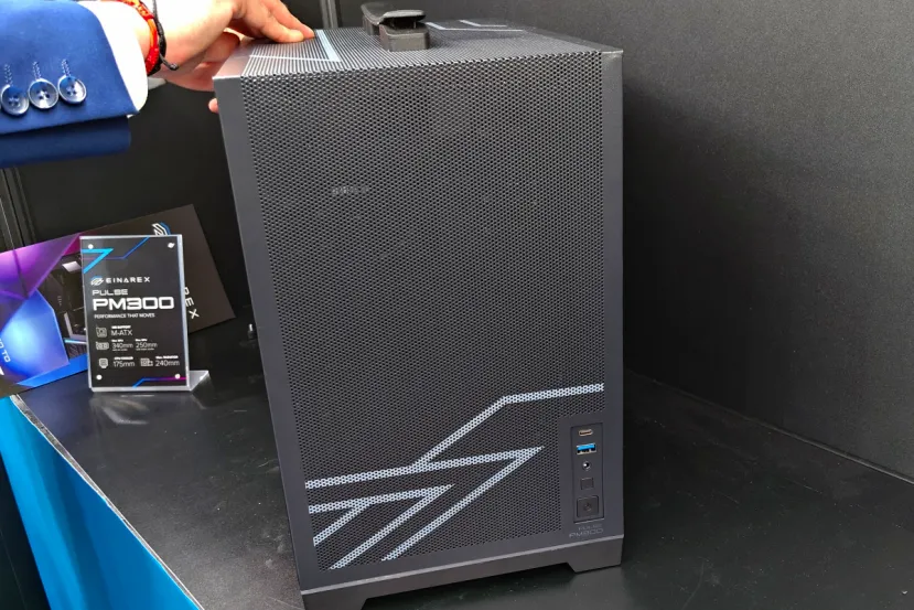 Pulse PM300 de Einarex quiere ser la caja que llevas a las LAN parties sin renunciar a nada