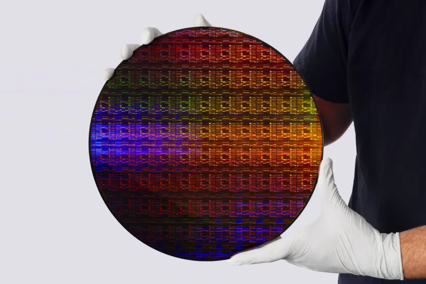 IBM rompe la barrera del nanómetro con un chip de 7 angstroms que contiene casi 100.000 millones de transistores