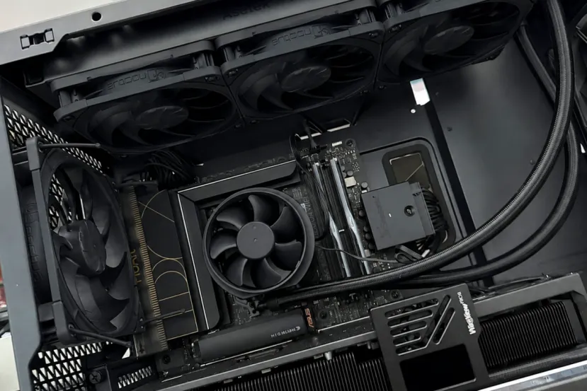 Noctua confirma una versión Chromax.black de su refrigeración líquida AiO NL-LC1 para finales de este año