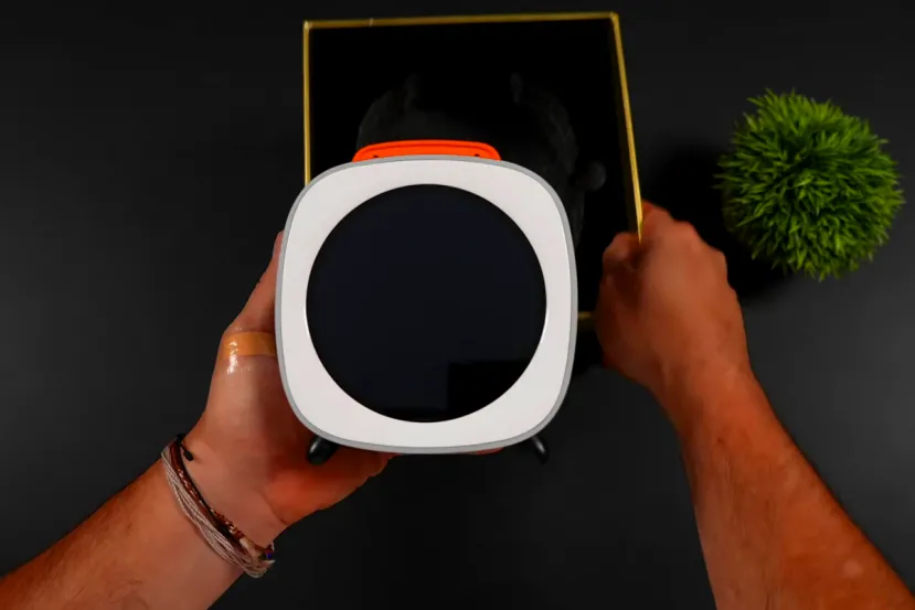 El Piston V es un MiniPC para juegos con arranque dual Bazzite y Windows 11 con un AMD Ryzen AI 9 365