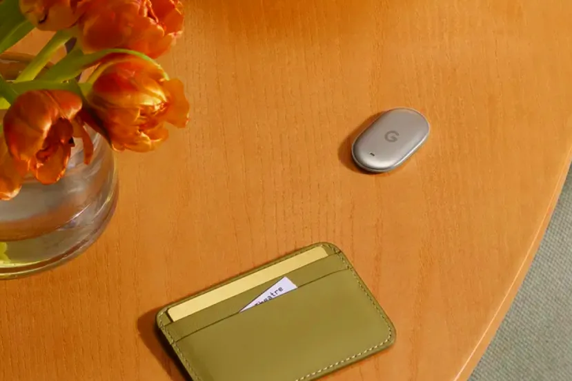 La Google Pixel Tag está fabricada en acero inoxidable y ofrece batería para todo un año
