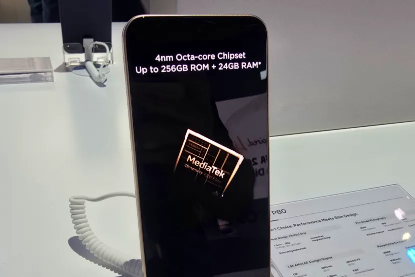 TCL P80 Pro y P80 Ultra estrenan pantallas NXTPAPER AMOLED de hasta 3.200 nits