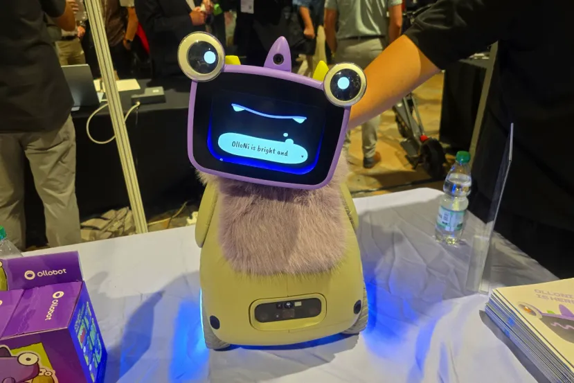 OlloNi SS1, la mascota robótica que conserva los recuerdos familiares en un módulo extraíble