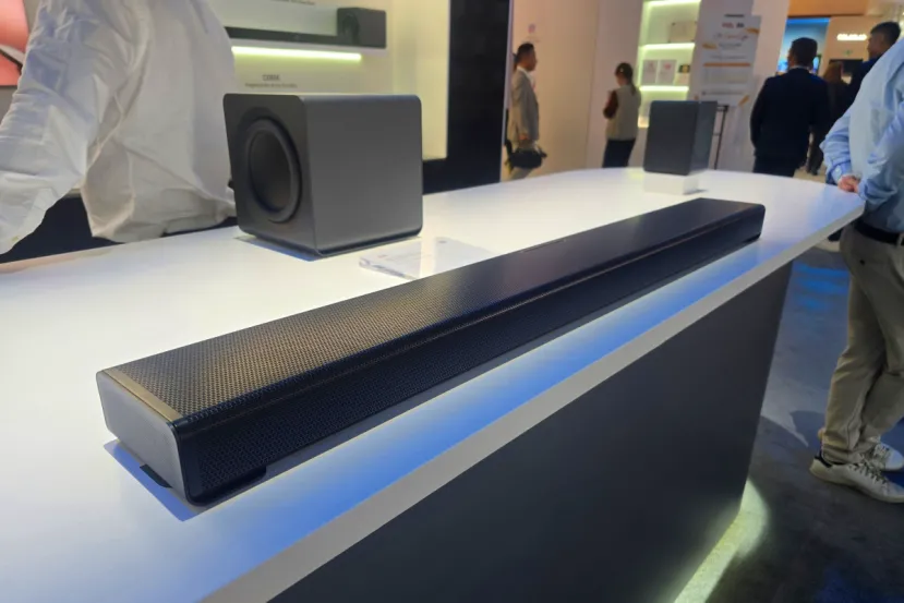 La nueva barra de sonido TCL Q95K tiene una configuración 11.1.4 y hasta 1420 W de potencia