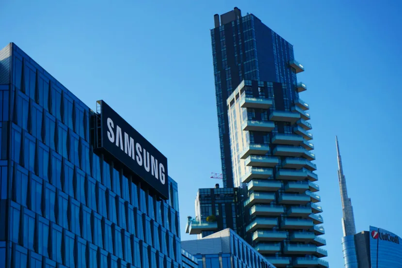 Samsung destinará el 50% de su producción en 4 nm a fabricar las matrices base de la memoria HBM4