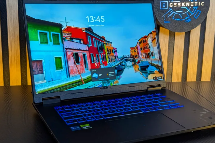 GIGABYTE GAMING A16 CVH Review: una rareza en plena subida de precios que acerca los portátiles gaming a presupuestos ajustados