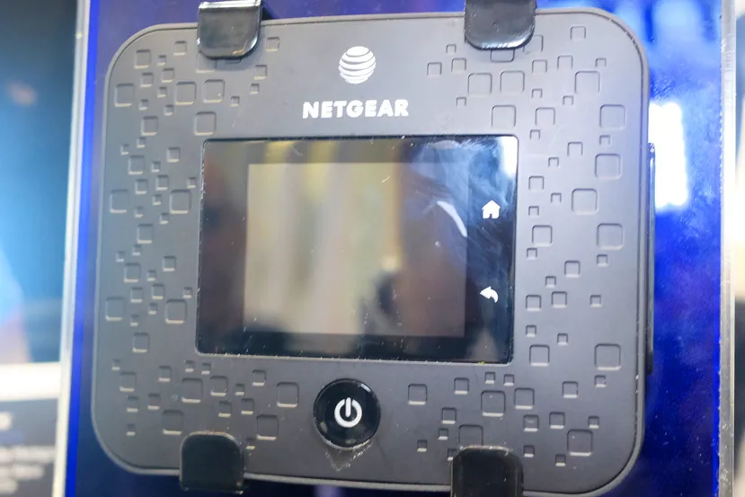Netgear presenta su primer router móvil compatible con 5G