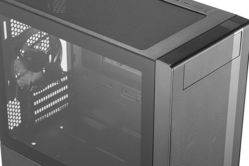 Cooler Master lanza al mercado las cajas para PC MasterBox NR400 y NR600, con diseño minimalista y precio contenido