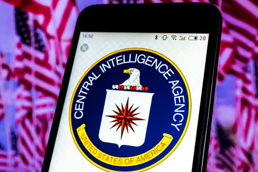 La CIA acusa a Huawei de haber sido financiada por el gobierno chino y especula con el espionaje