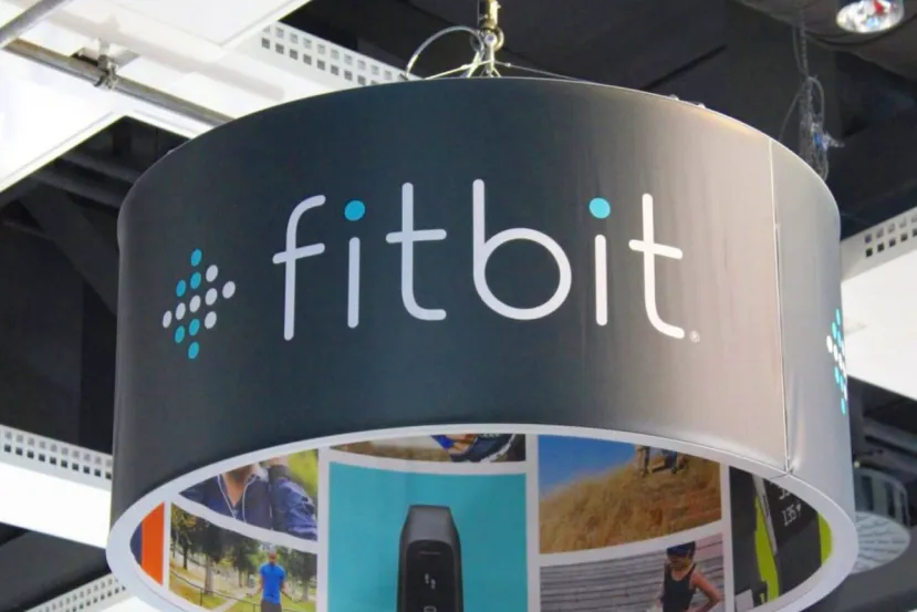 Google se hace hueco en el mercado de los wearables adquiriendo Fitbit por 2.100 millones de dólares