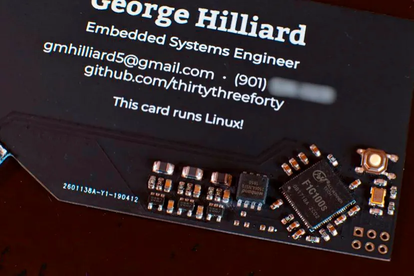Estas tarjetas de visita integran un pequeño PC capaz de ejecutar Linux