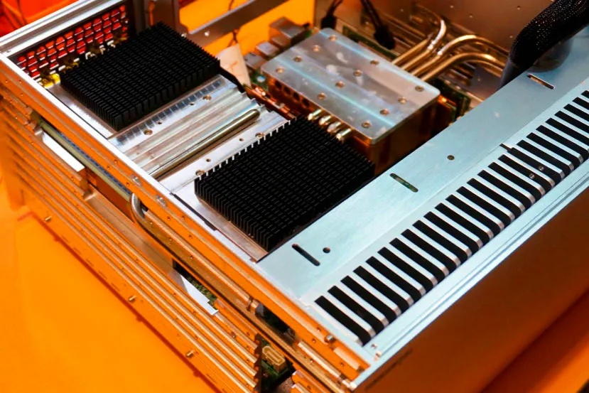 Un AMD EPYC 7551 de 32 núcleos y una RTX 2070 disipados de manera completamente pasiva en el nuevo PC de TureMetal