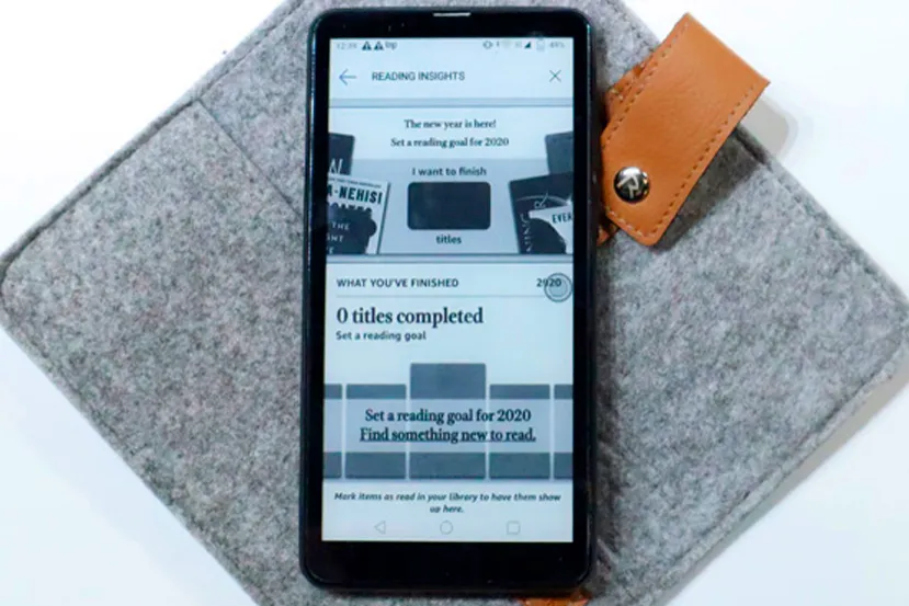 Onyx deja ver un smartphone de 5,8" con pantalla de tinta electrónica
