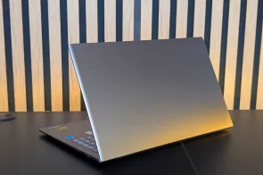 Acer Swift 16 AI Review: el 16 pulgadas OLED más equilibrado con Core Ultra X7 y menos de 15 mm de grosor