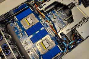 GEEKNETIC y PRONETIC Estrenarán un Nuevo Servidor y Te Contamos el Potente Hardware que lo Hará Posible