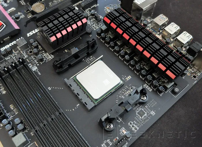 Geeknetic AMD FX Series FX-8320E 5