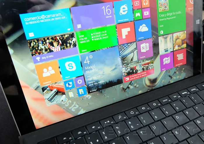 Geeknetic Microsoft Surface Pro 3 12