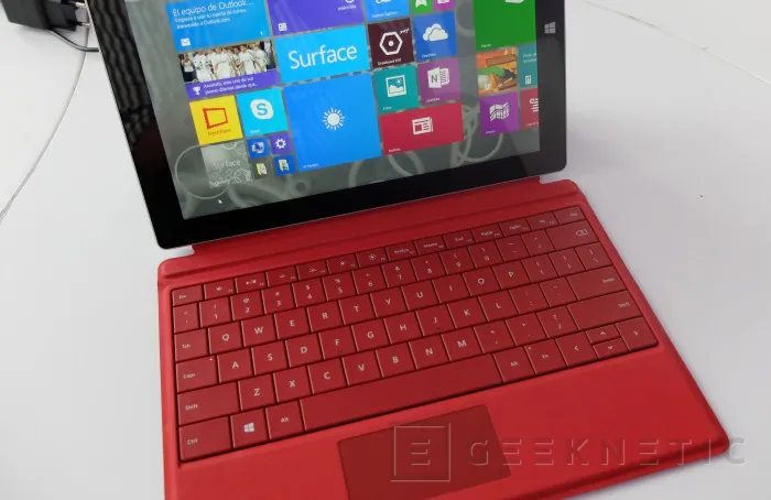 Geeknetic Microsoft Surface 3. Primer contacto 2
