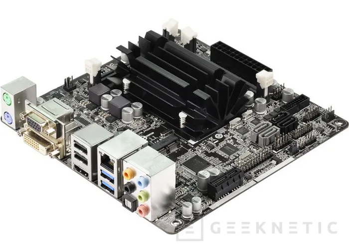 Geeknetic ASRock Q2900-ITX. 1