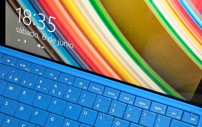 Geeknetic Microsoft Surface 3 36