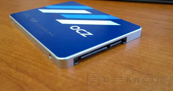 Geeknetic ¿Cuál es la durabilidad de un SSD?  Lo probamos con el OCZ ARC 100 1