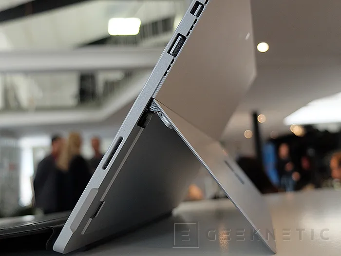 Geeknetic Surface Pro 4. Primer contacto 9