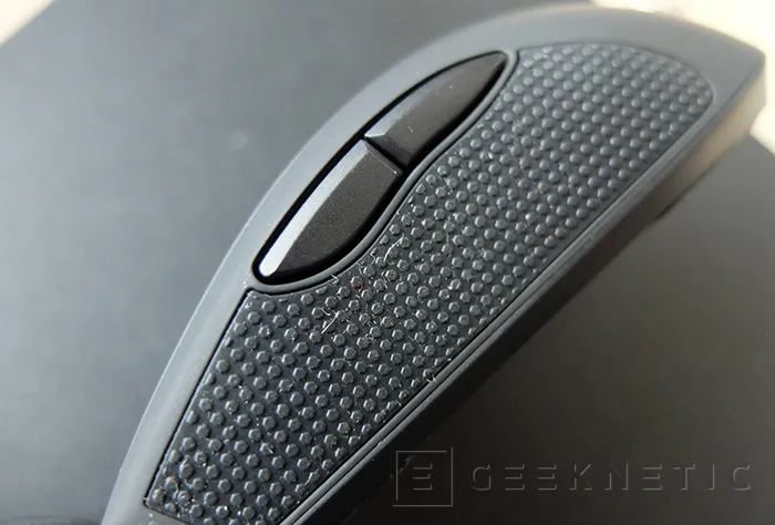 Geeknetic Mionix Castor gaming mouse 11