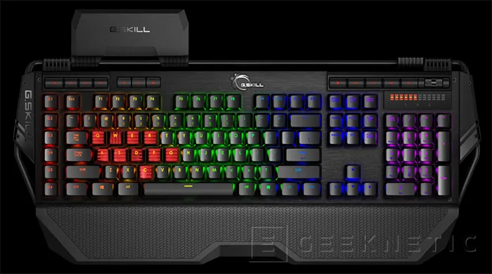 Geeknetic G.Skill RipJaws KM780 RGB 1