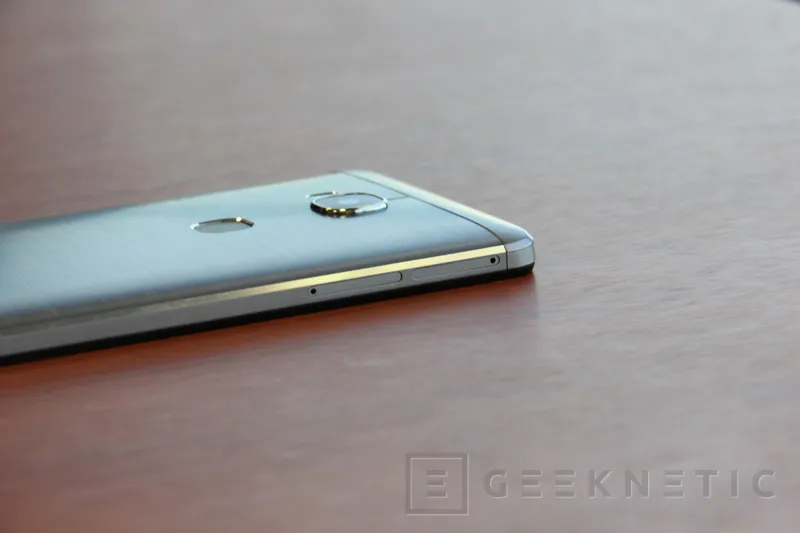 Geeknetic Huawei Honor 5X 6