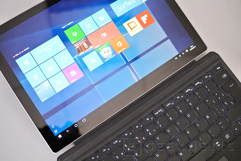 Geeknetic Microsoft Surface Pro 4 15