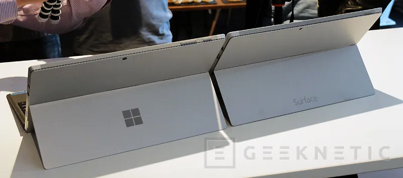 Geeknetic Microsoft Surface Pro 4 8