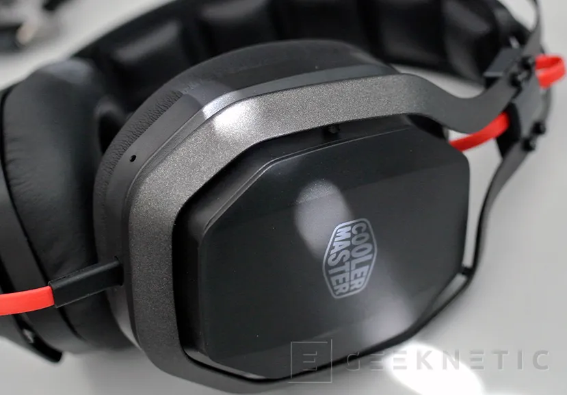 Geeknetic Auriculares Coolermaster MasterPulse Over-Ear    1