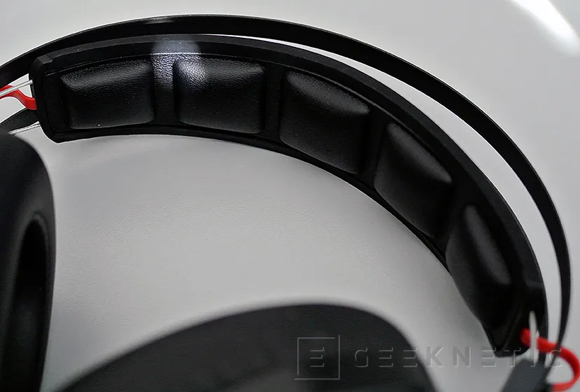Geeknetic Auriculares Coolermaster MasterPulse Over-Ear    8