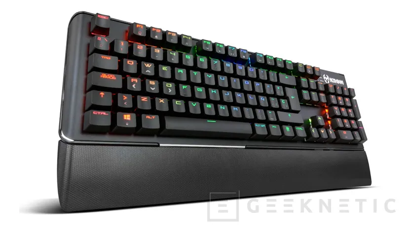 Geeknetic El sorprendente teclado mecánico Krom Kael de Nox   1