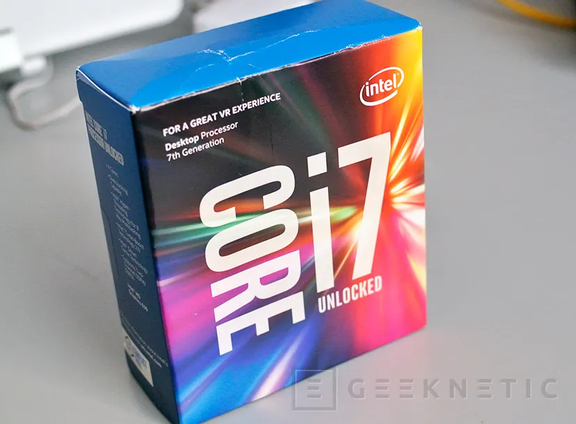 Geeknetic Intel Kaby-Lake Core i7-7700k 1