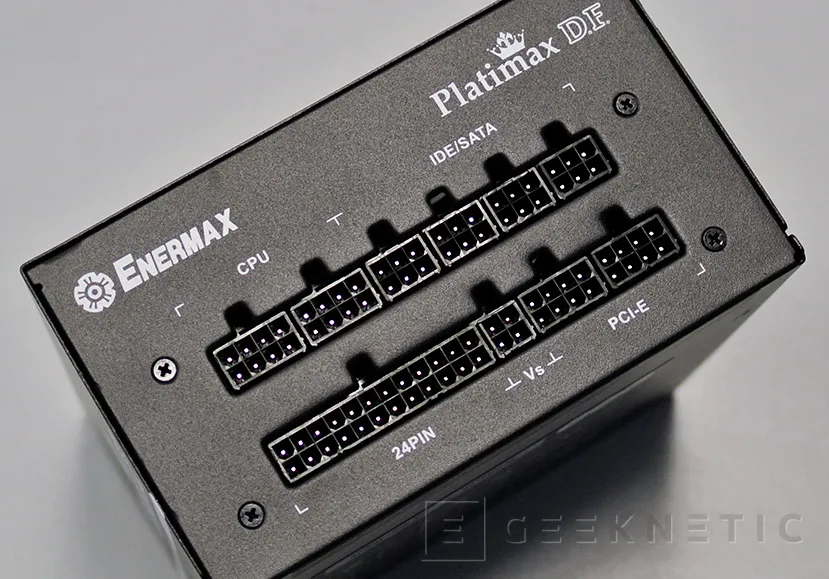 Geeknetic Enermax Platimax DF 600w 4